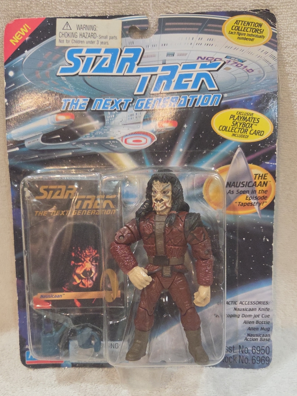 STAR TREK 1994 NEXT GENERATION FIGURE - THE NAUSICAAN